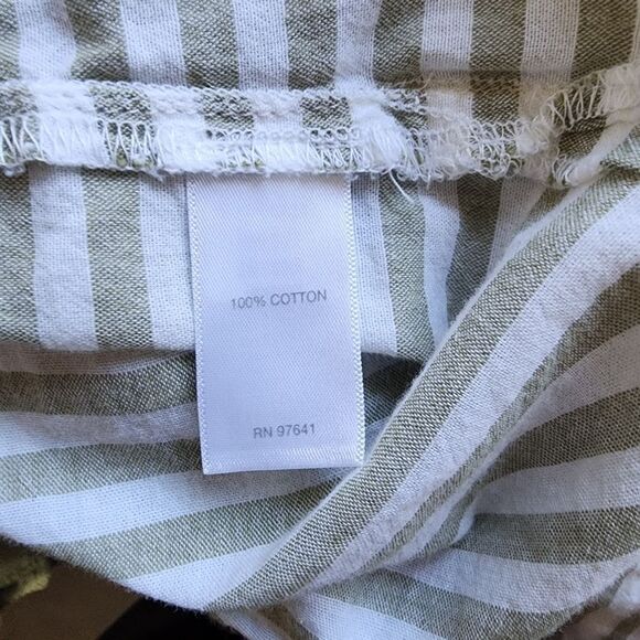 J.Jill Top M sage & white striped long sleeve button Up Lightweight - Picture 4 of 5
